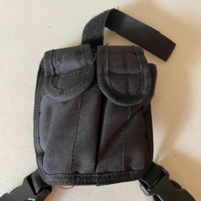 Concealed Double Shoulder Holster with Pouch.