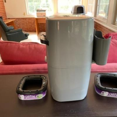 Litter Genie- Cat litter disposal system and 2 packs of refillable included.