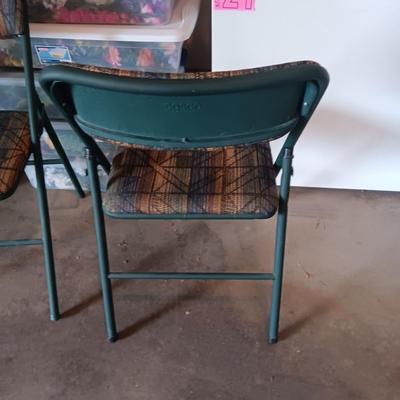 FOLDING CARD TABLE AND 4 FOLDING CHAIRS