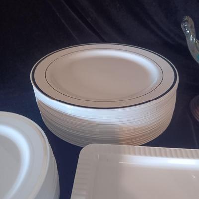 REUSABLE HEAVY PLASTIC PLATES W/SILVER RING AND SILVER PLATED ICE BUCKET