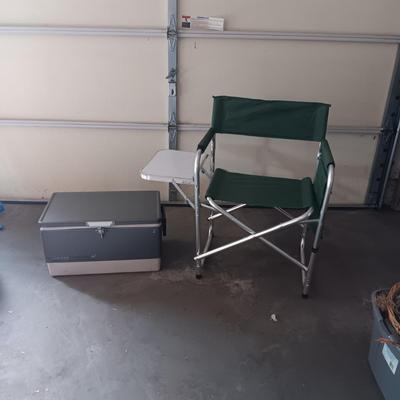 FOLDING CHAIR W/SIDE TABLE AND POCKET ORGANIZER PLUS METAL COOLER