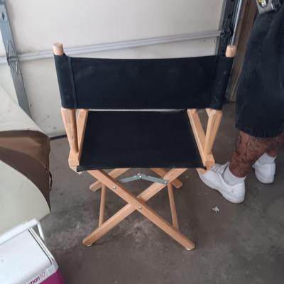 COCA-COLA/AMERICAN IDOL DIRECTORS CHAIR, COOLER AND UMBRELLA