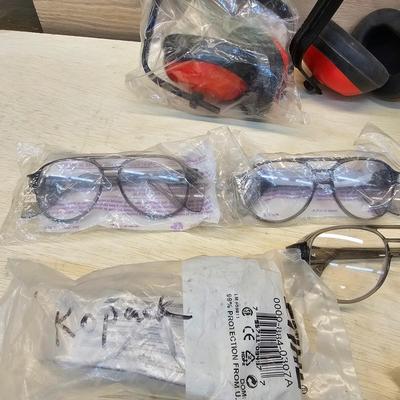 Safety Gear: Safety Goggles, Ear Protection, Respirator, & More (WS-JS)