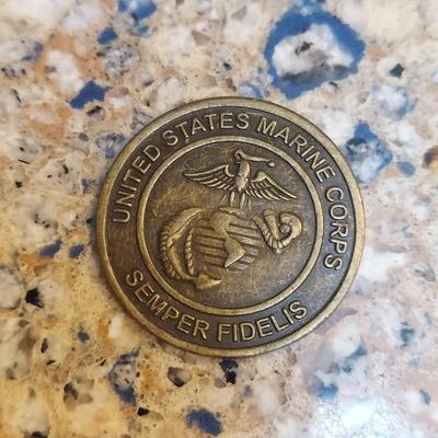 Antique Artillery Collar Disks, WWI Pins, and More (LR-KD)