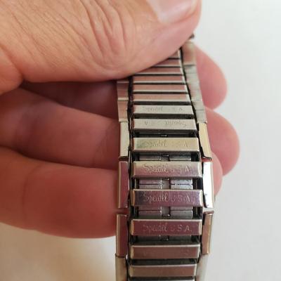 Wrist Watches, Pocket Watch and More by Hamilton, Citizen, Westclox, & More (LR-KD)
