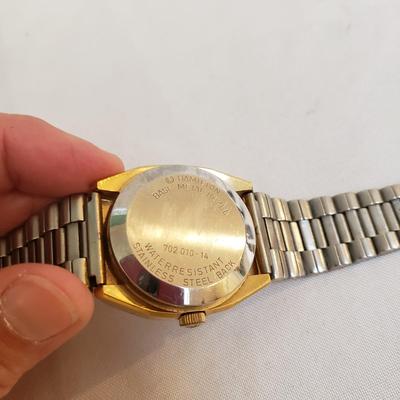 Wrist Watches, Pocket Watch and More by Hamilton, Citizen, Westclox, & More (LR-KD)