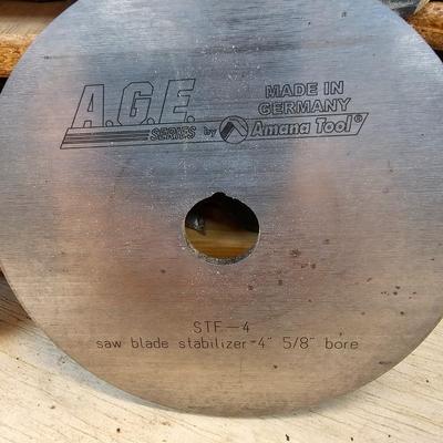 Miter and Table Saw Blades & Holder (WS-JS)
