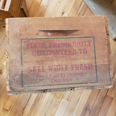Vintage Wooden Crates (LR-KD)
