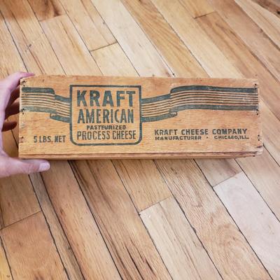 Vintage Wooden Crates (LR-KD)