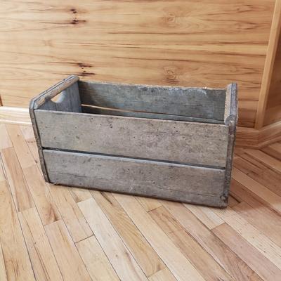 Vintage Wooden Crates (LR-KD)