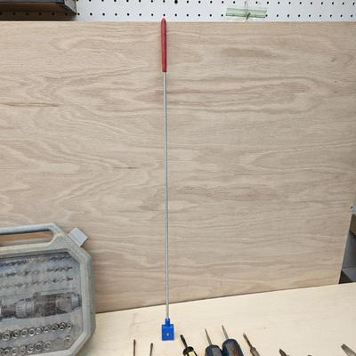 Assorted Phillips & Flathead Screwdrivers & More (WS-JS)