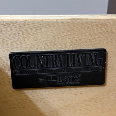 LANE ~ Country Living ~ Three (3) Piece Inlaid King Sleigh Bed Bedroom Set