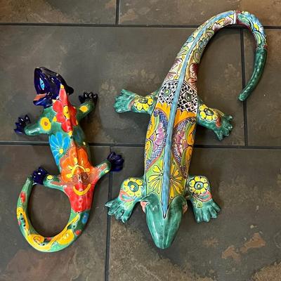 Talavera Mexican Pottery Set Of Two Iguanas