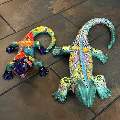 Talavera Mexican Pottery Set Of Two Iguanas
