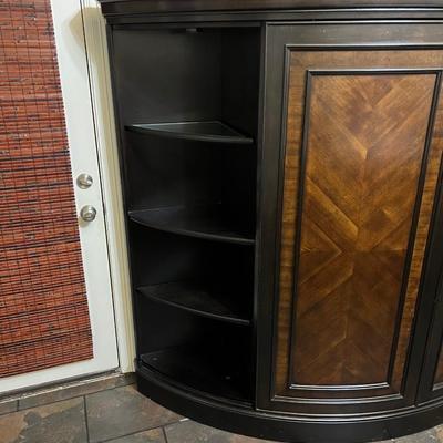 RIVERSIDE FURNITURE ~ Lighted Wooden Double Sliding Doors Media Center ~ *Read Details