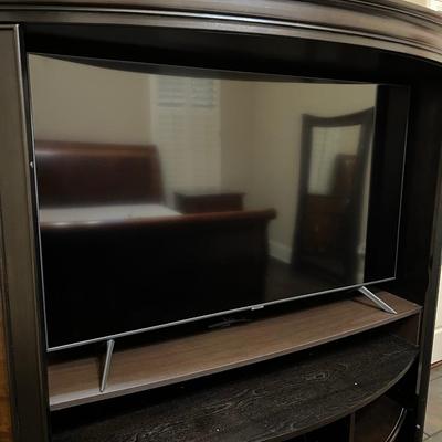 RIVERSIDE FURNITURE ~ Lighted Wooden Double Sliding Doors Media Center ~ *Read Details