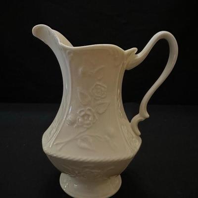 Lenox & McCoy Pitchers and Bowl with 3 Picturesque Plates