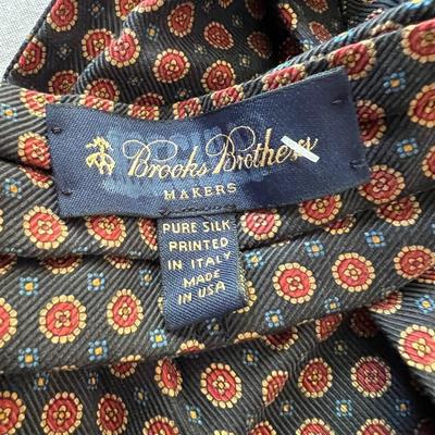 Brooks Brothers Lot - 5 Jackets, 3 Pants (1 NWT), 1 Ascot