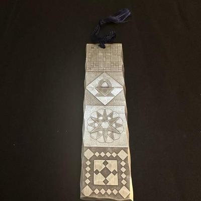A Collection of Ohio Trinkets, Marbles, Rockingham Glaze Mug and Other Items