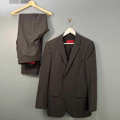 Designer Mens Suit Lot - Ralph Lauren, Hugo Boss, Joseph Abboud