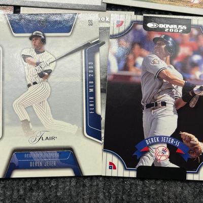 Collection 20 Derek Jeter Baseball Cards