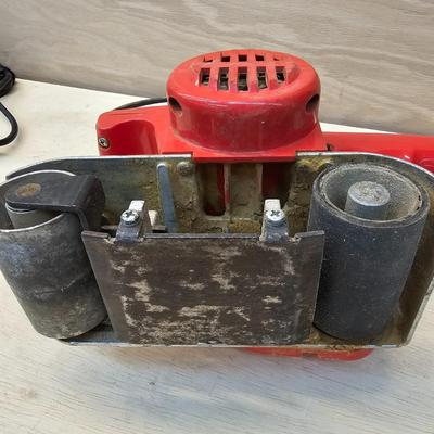Two Sanders incl. DeWalt & a Crafting Tool (WS-JS)