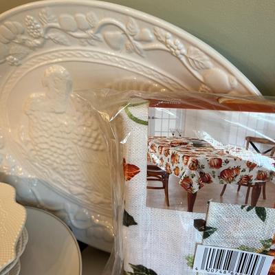 Mixed Christmas Decor Lot
