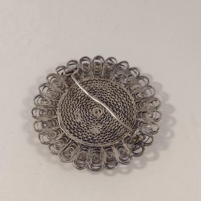 Sterling Silver Filigree Brooch- Total Approx Weight 12 Grams