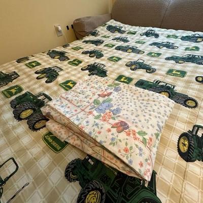 La-Z-Boy (Lazboy) Couch with Pull-Out Bed