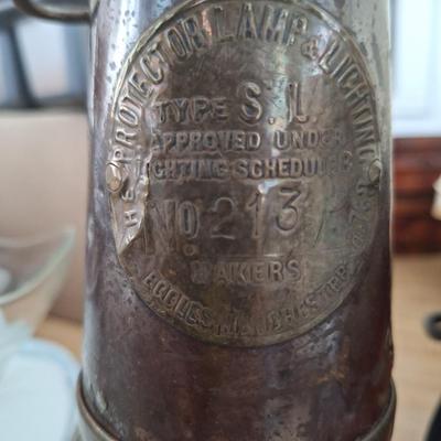 Electrified Vintage Protector LAMP