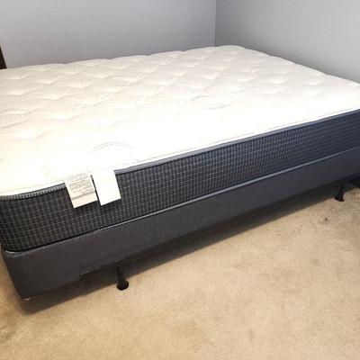 Lot #124 Super Nice Queen Beauty Rest Mattress and Box Spring Set with metal bed frame.