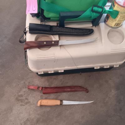 DOUBLE SIDED FOLD OUT TACKLE BOX, 2 FILET KNIVES AND MORE