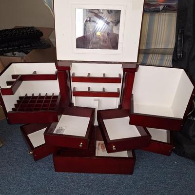 Mahogany Jewelry Box