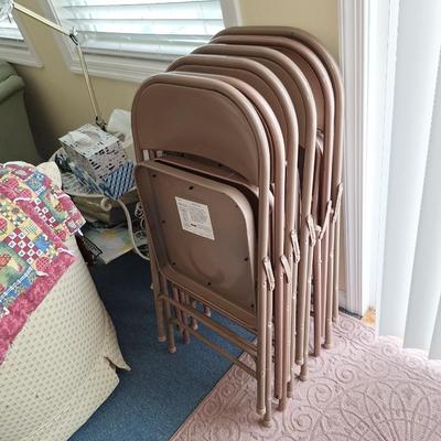 6 Folding Chairs