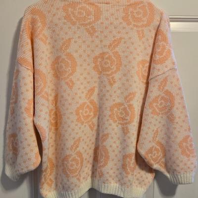 Mosaik Pink & White Sweater