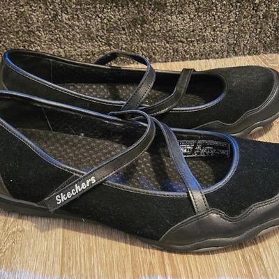 Sketchers Mary Janes