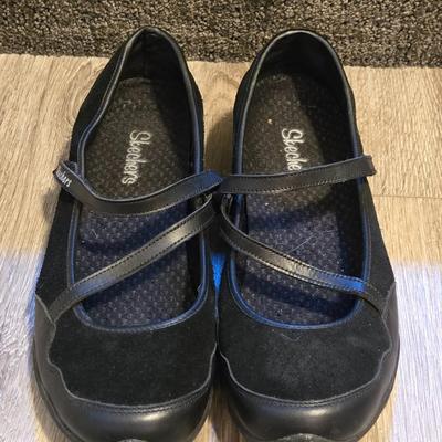 Sketchers Mary Janes