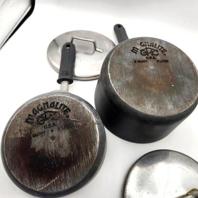 Lot #133L Lot of 2 Magnalite Saucepans - 2 quart/1 quart