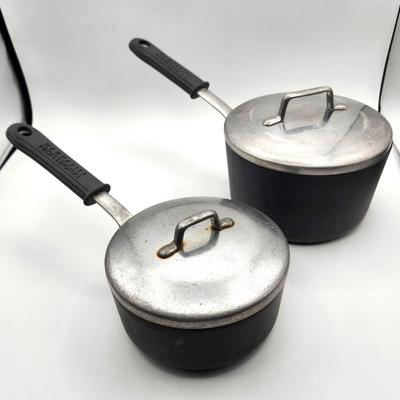 Lot #133L Lot of 2 Magnalite Saucepans - 2 quart/1 quart