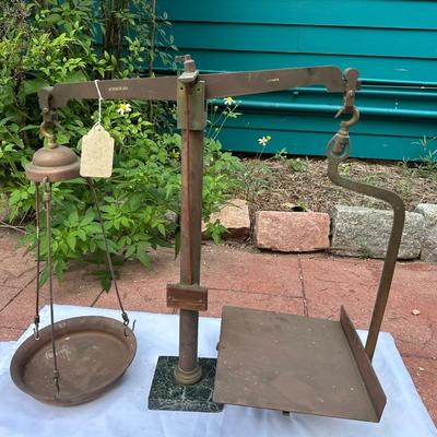 Webb of London Brass & Marble Scale w/ Weights