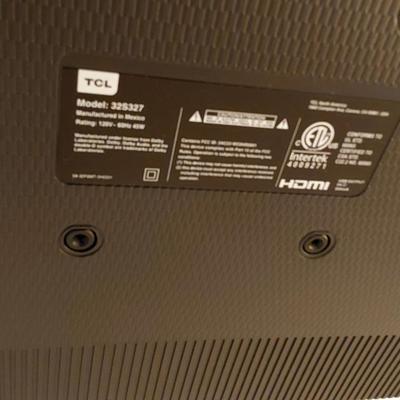 TCL ROKU TV 32inches