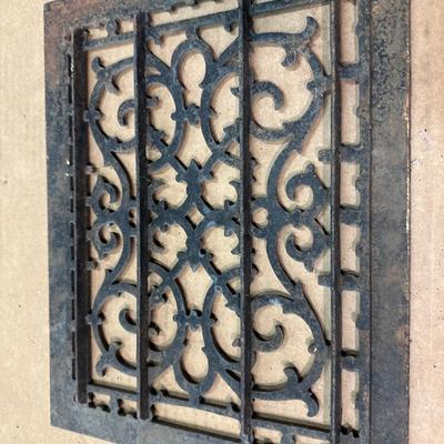 Antique Cast Iron Vent Register