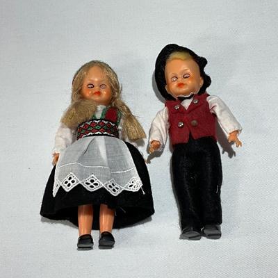 Vintage pair of European Dolls