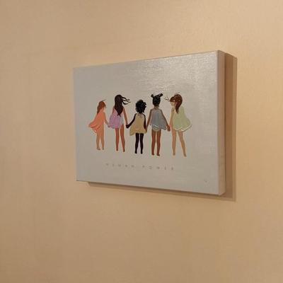 Art Lot (Peach Room)