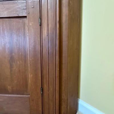 Fantastic Wooden Corner Cabinet