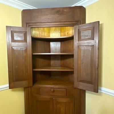 Fantastic Wooden Corner Cabinet