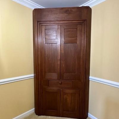 Fantastic Wooden Corner Cabinet
