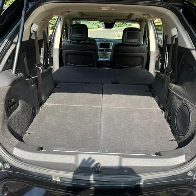 2010 Loaded Lincoln MKT SUV