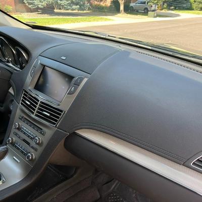 2010 Loaded Lincoln MKT SUV