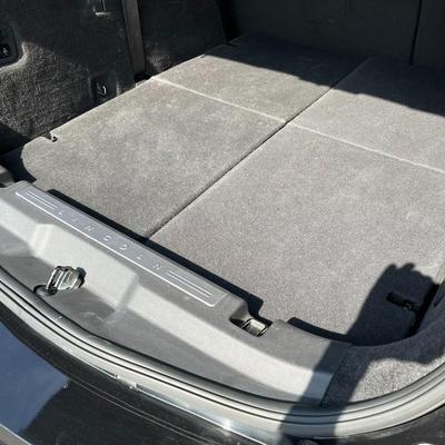 2010 Loaded Lincoln MKT SUV
